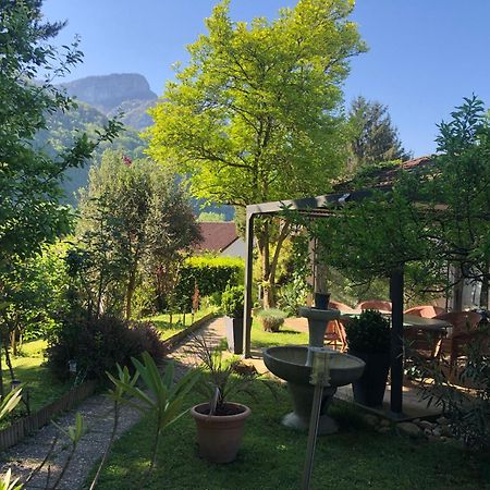 Au Pied Du Vercors Tout Est Permis La Riviere  Экстерьер фото
