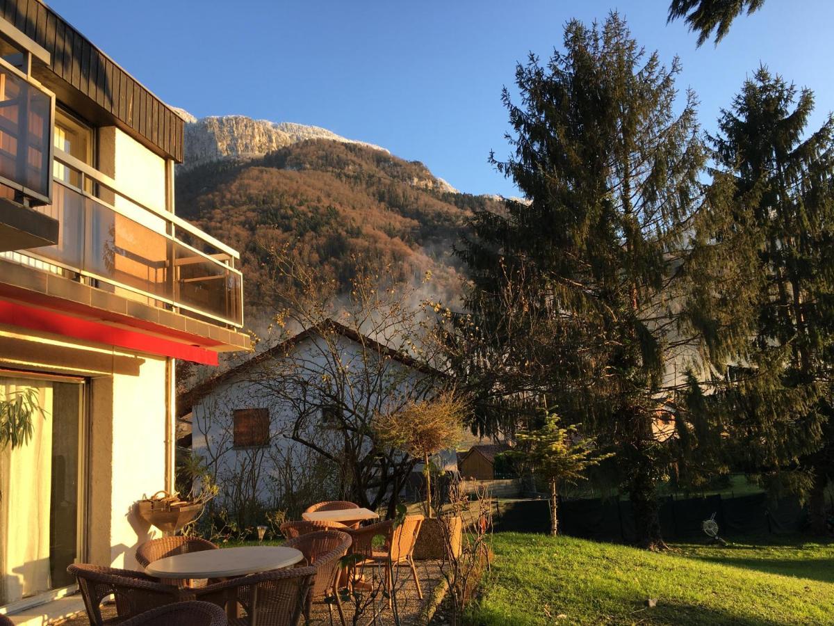 Au Pied Du Vercors Tout Est Permis La Riviere  Экстерьер фото