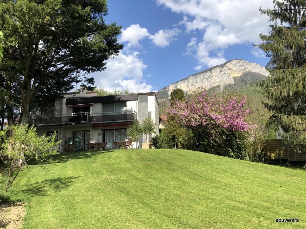Au Pied Du Vercors Tout Est Permis La Riviere  Экстерьер фото